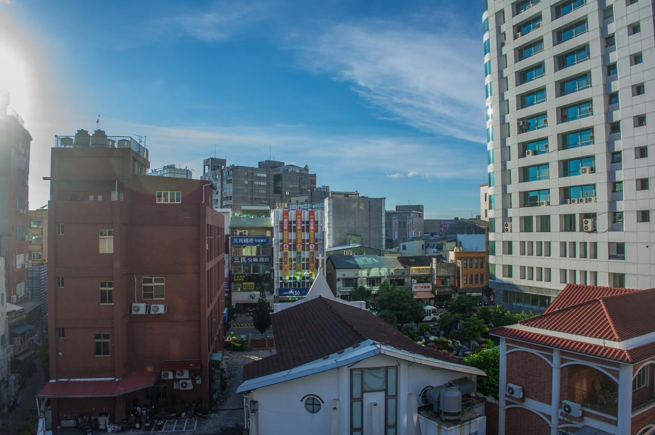 Gather ไถหนาน ภายนอก รูปภาพ